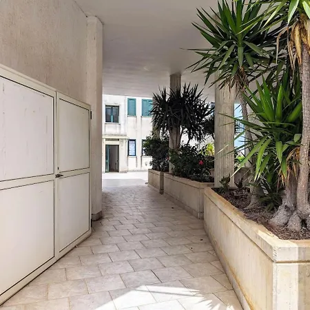 Casa Cristina Un Posto Tranquillo In Centro شقة أوترانتو